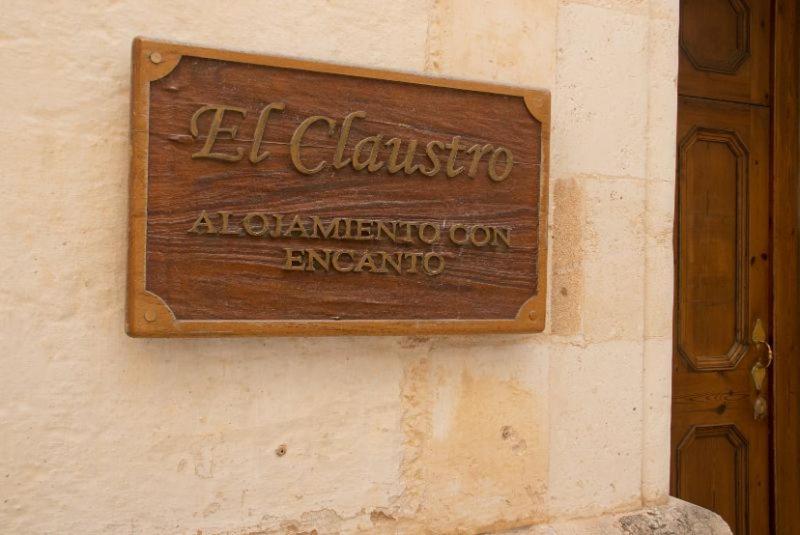 Auberge de jeunesse Grupoandria El Claustre De Ciutadella - Hospederia Extérieur photo